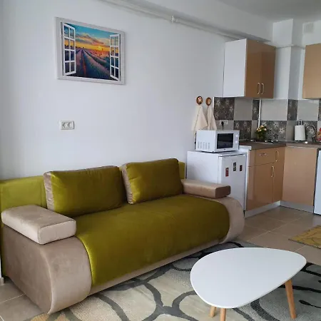 Lavender Studio~mamaia Sat Apartmán Năvodari